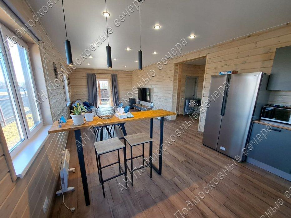 Продам коттедж  в Холмы