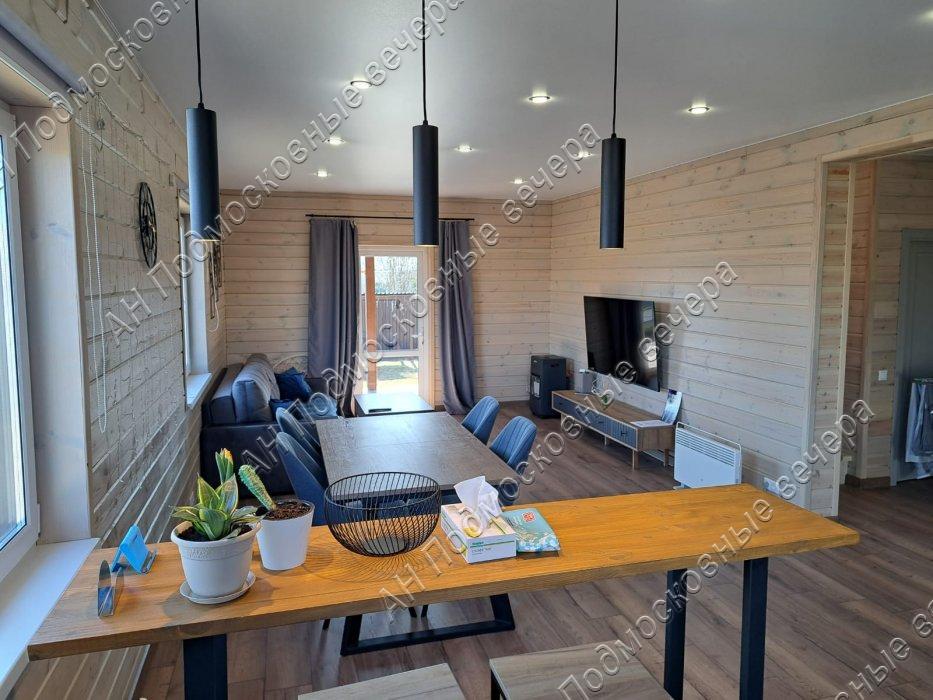 Продам коттедж  в Холмы