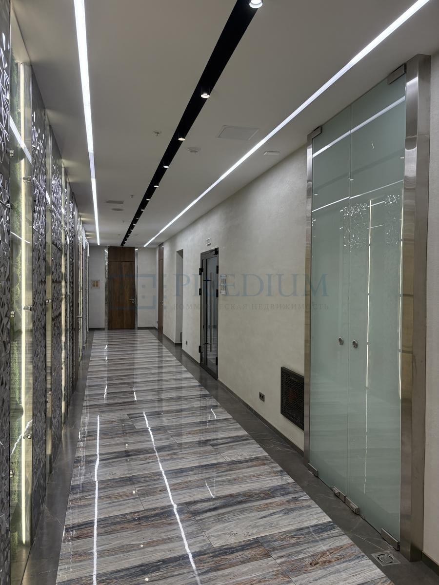 Продам торговое помещение в Москве, д 43 к 5