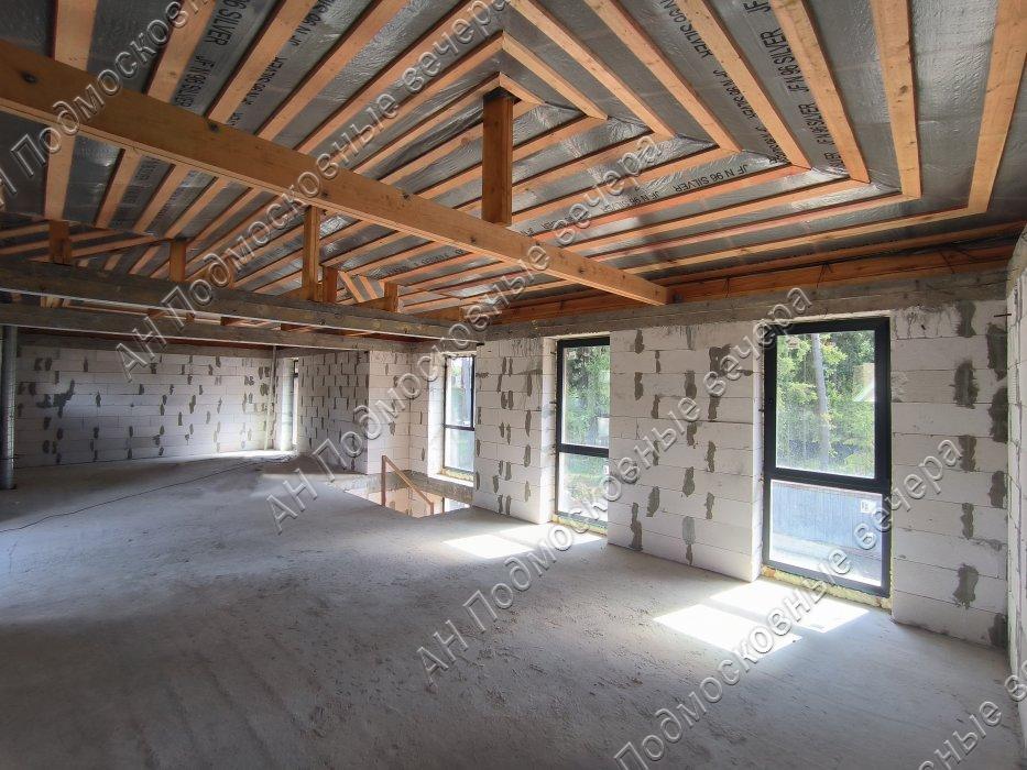 Продам коттедж  в Голиково