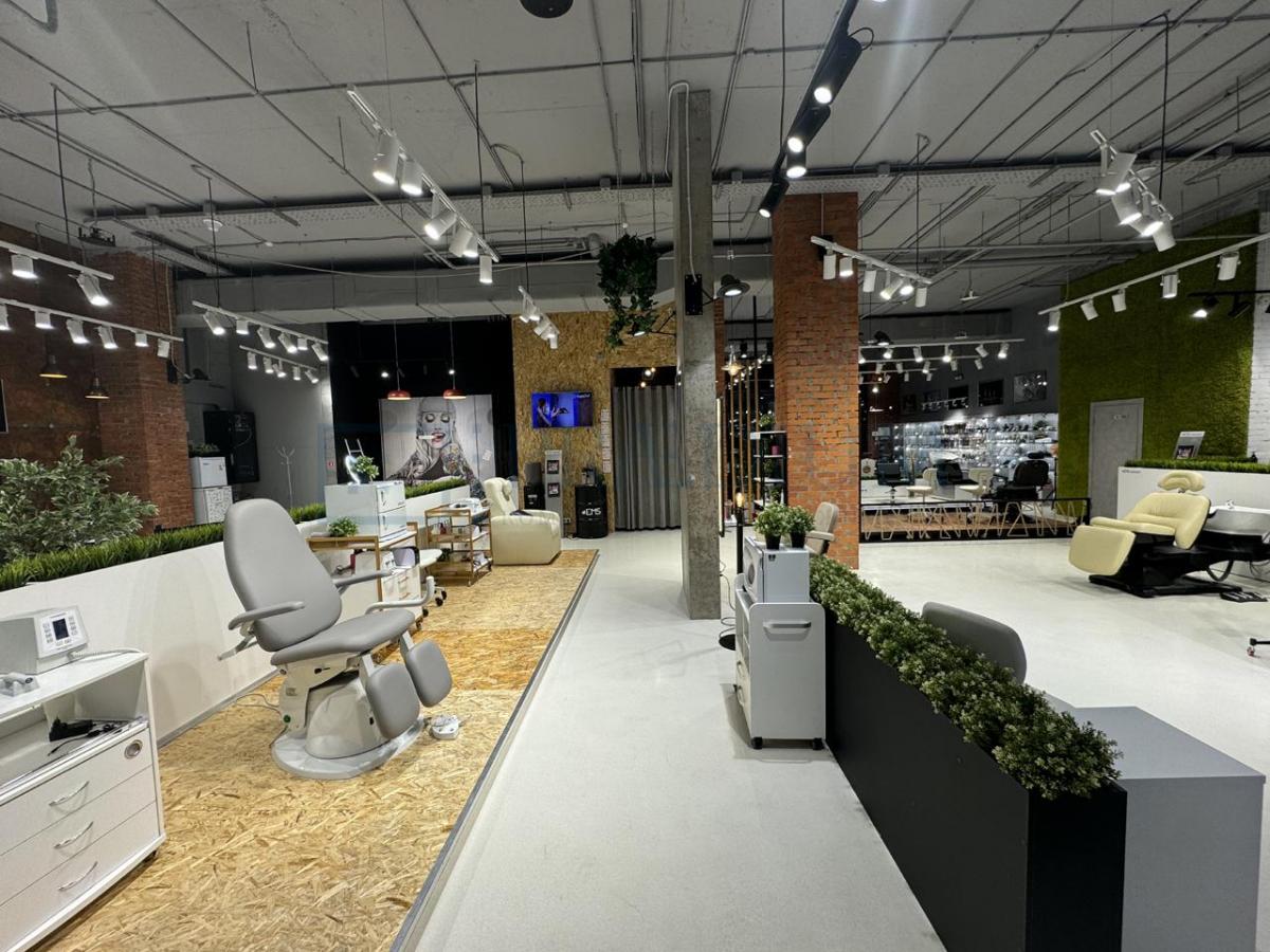 Продам офис в Москве, д 32