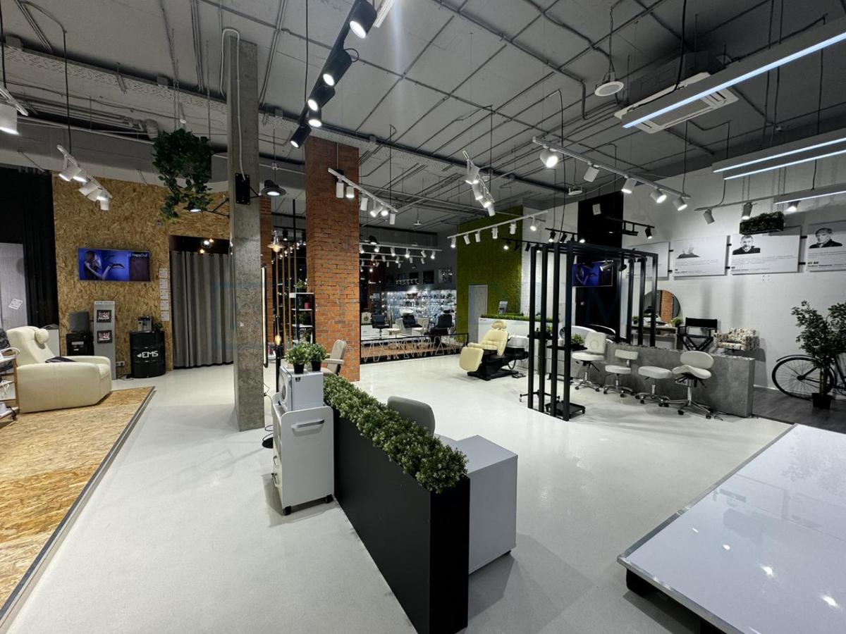 Продам офис в Москве, д 32