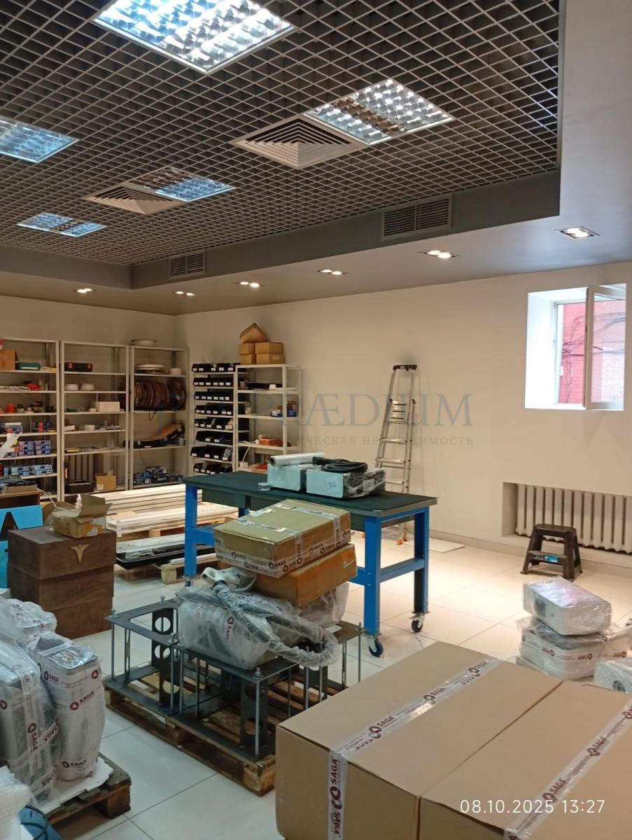 Сдается торговое помещение в Москве, д 33 стр 26