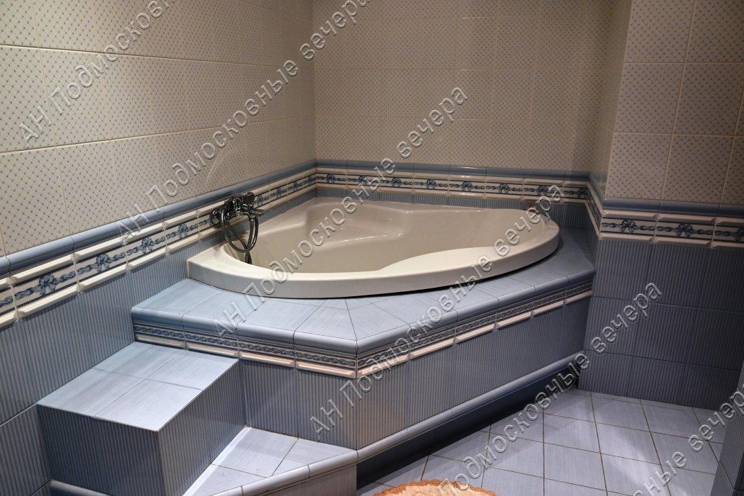 Продам 4-комнатную квартиру в Москве в Западном р-не, 3