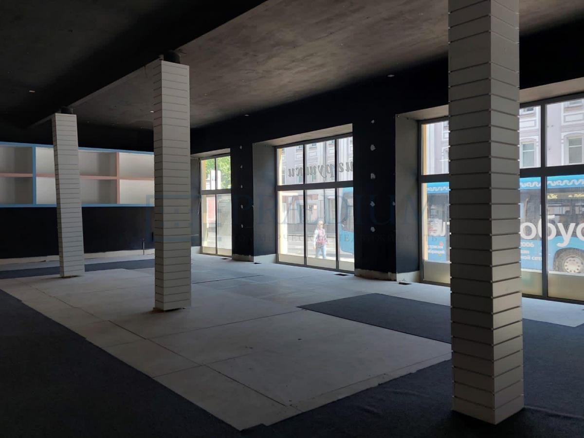 Сдается торговое помещение в Москве, д 13 стр 1