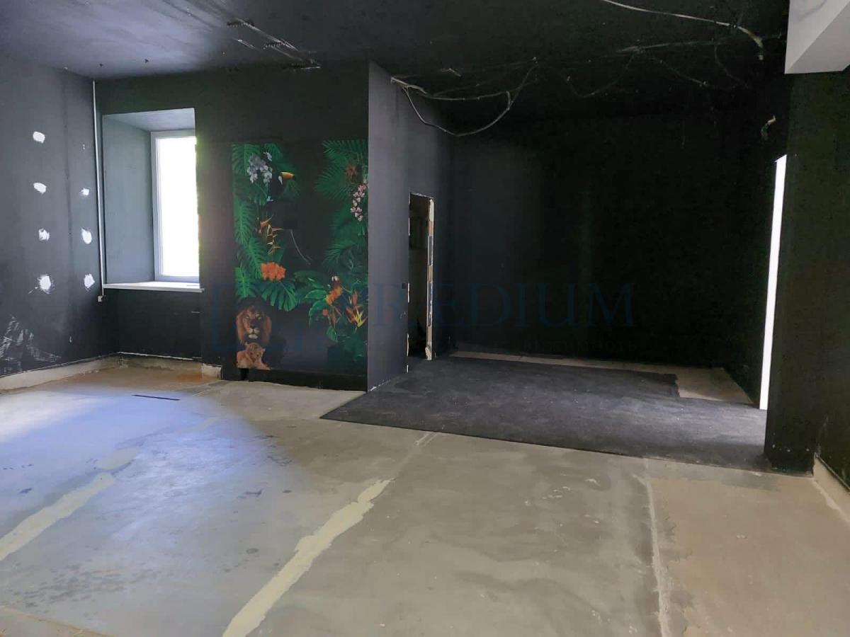 Сдается торговое помещение в Москве, д 13 стр 1