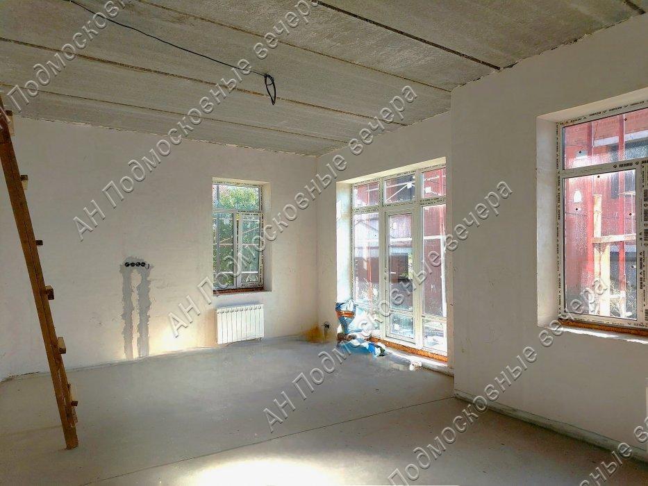 Продам коттедж  в Солнечногорском районе в Баранцево