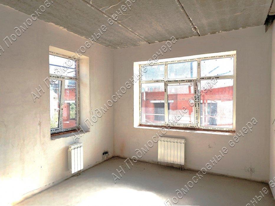 Продам коттедж  в Солнечногорском районе в Баранцево