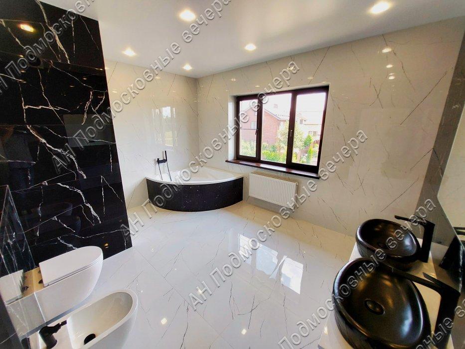 Продам коттедж  в Истринском районе в Духанино