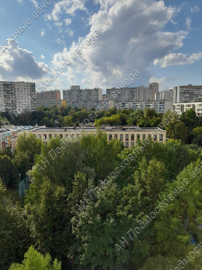 Продам 3-комнатную квартиру в Москве в Юго-Западный р-не, 4к2