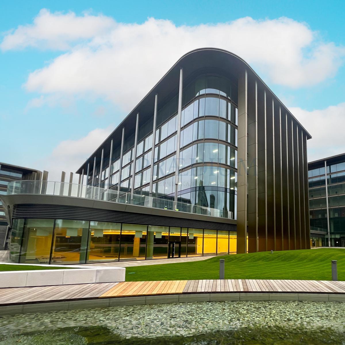 Сдается торговое помещение в Москве, Сколковское шоссе, д 43 стр 5