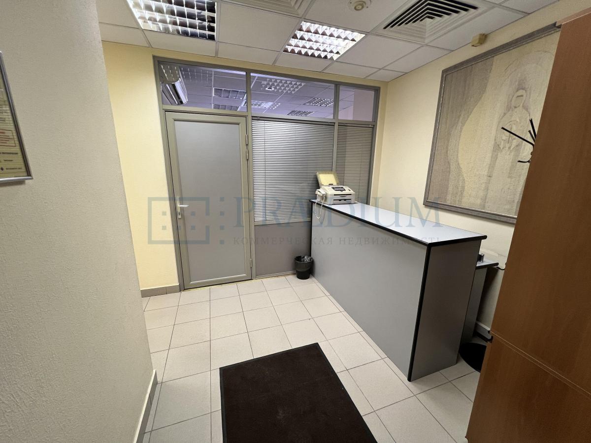 Продам офис в Москве, д 22
