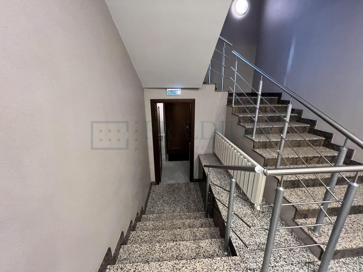 Продам офис в Москве, д 22