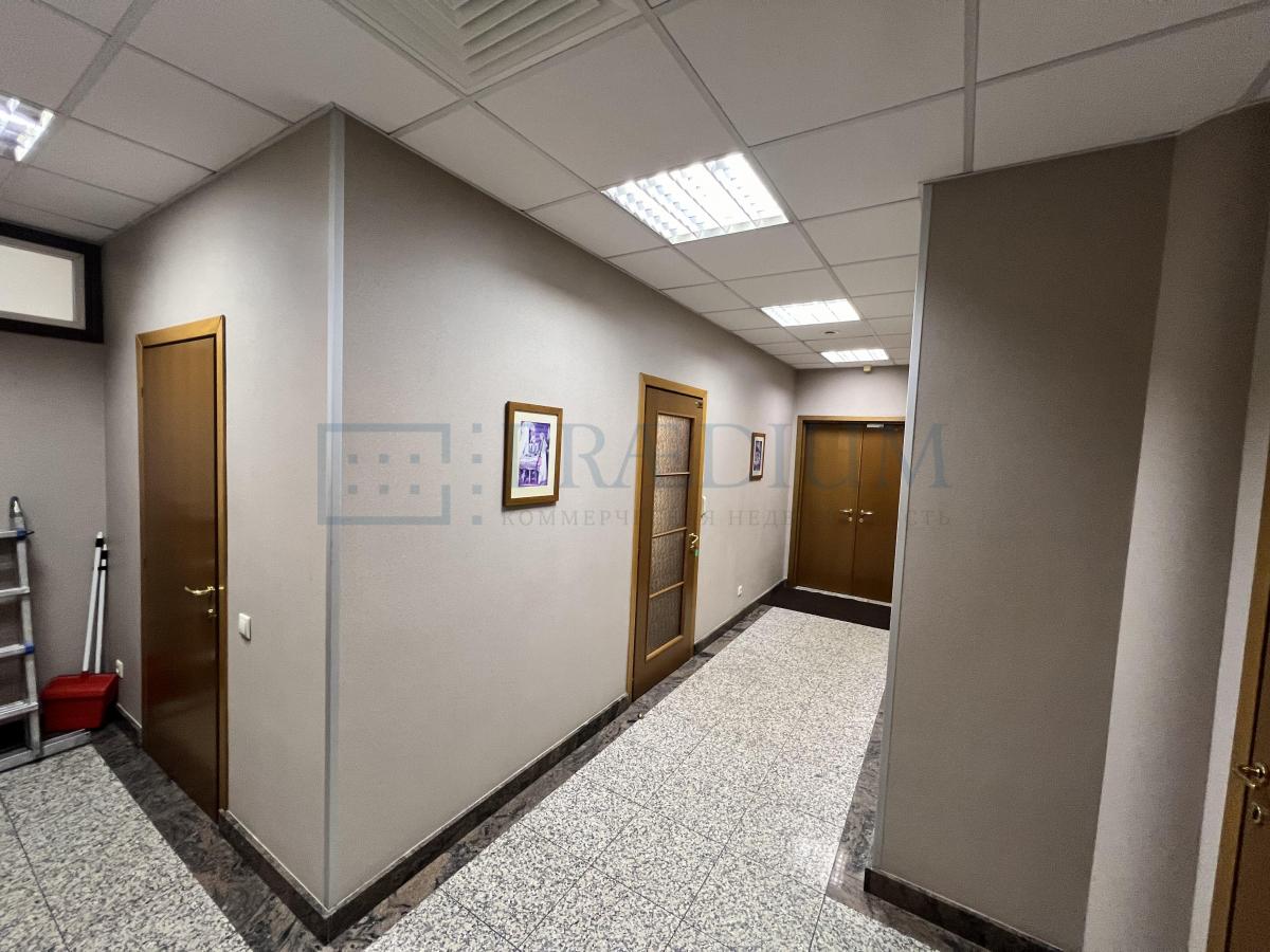 Продам офис в Москве, д 22