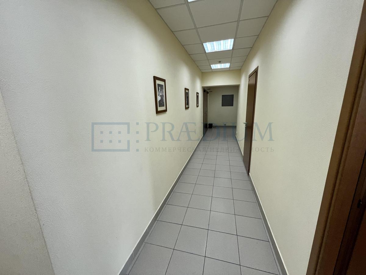 Продам офис в Москве, д 22