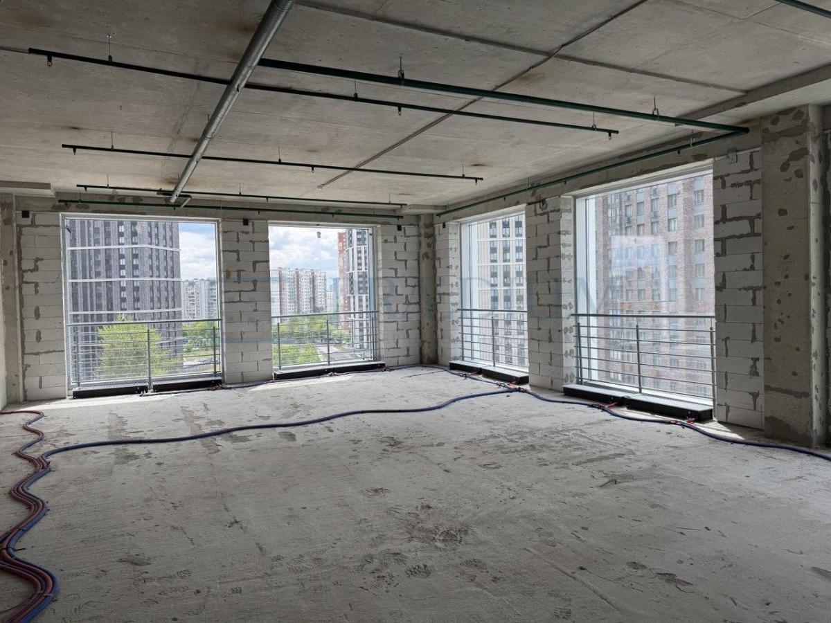 Продам офис в Москве, д 10