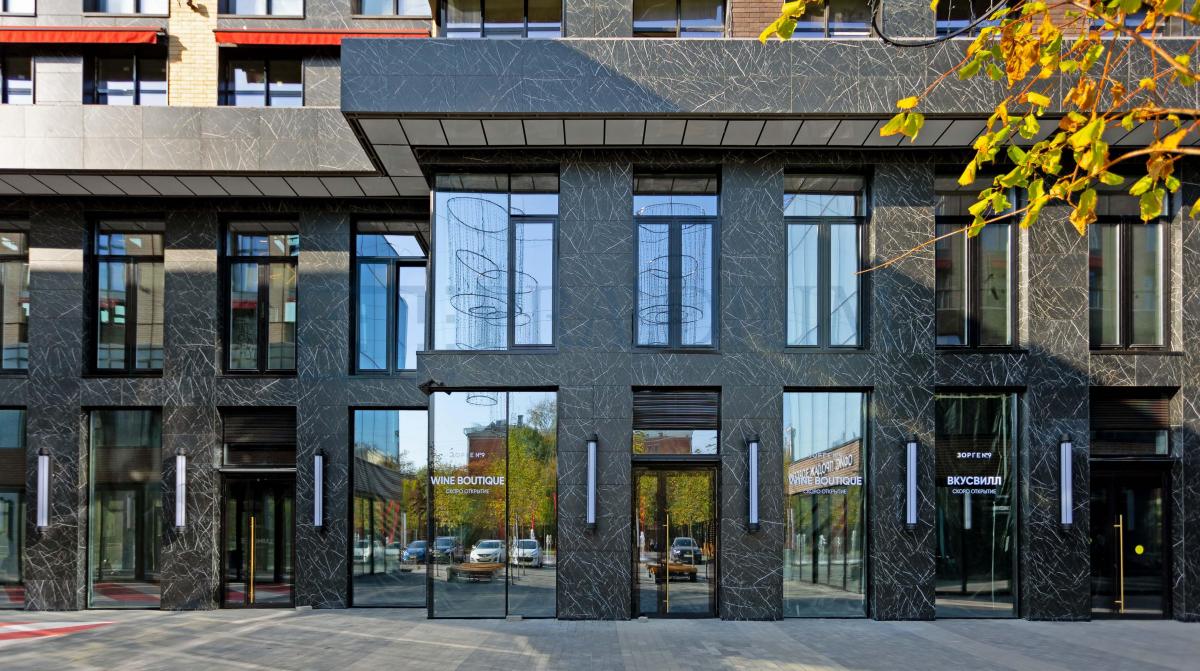 Продам торговое помещение в Москве, д 9