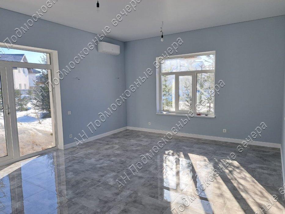 Продам коттедж  в Крючково