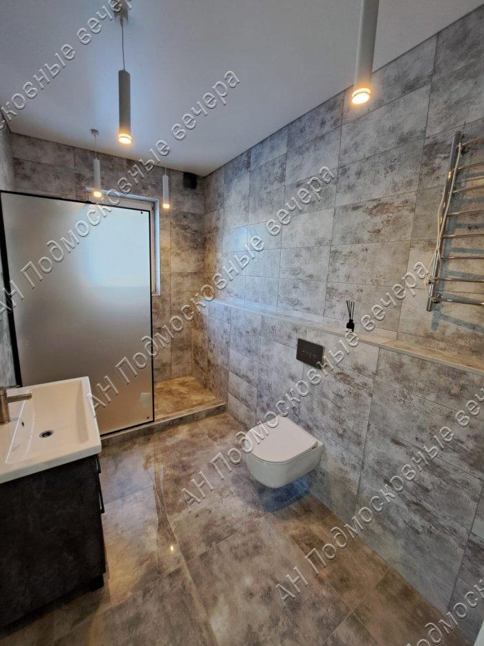 Продам коттедж  в Крючково