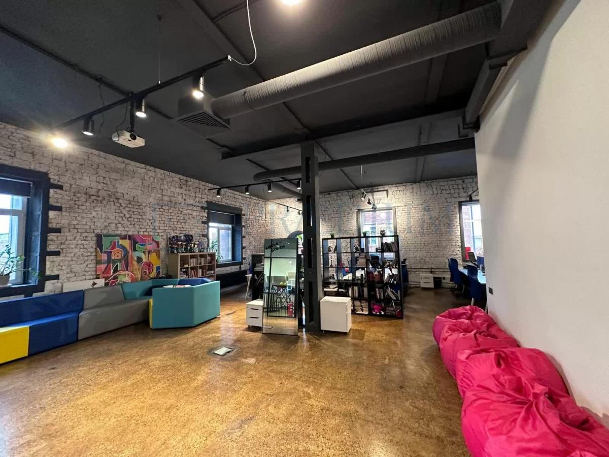 Продам офис в Москве, д 3 к 1 стр 6