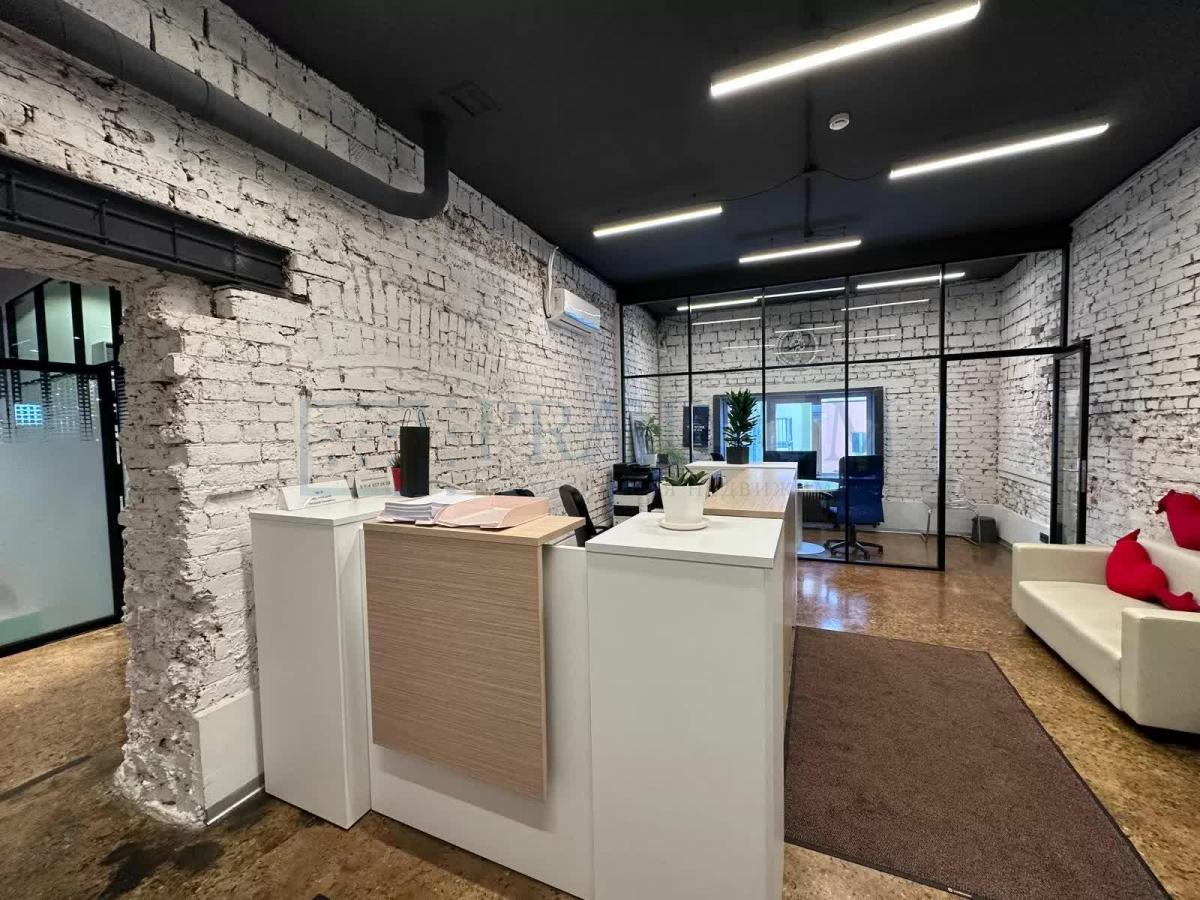 Продам офис в Москве, д 3 к 1 стр 6