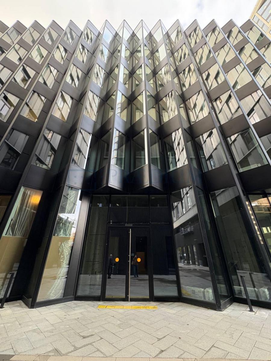 Сдается торговое помещение в Москве, д 38 к 1