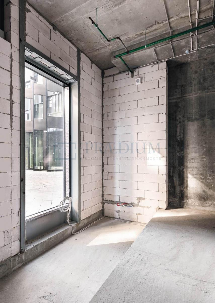 Продам торговое помещение в Москве, д 38 к 1