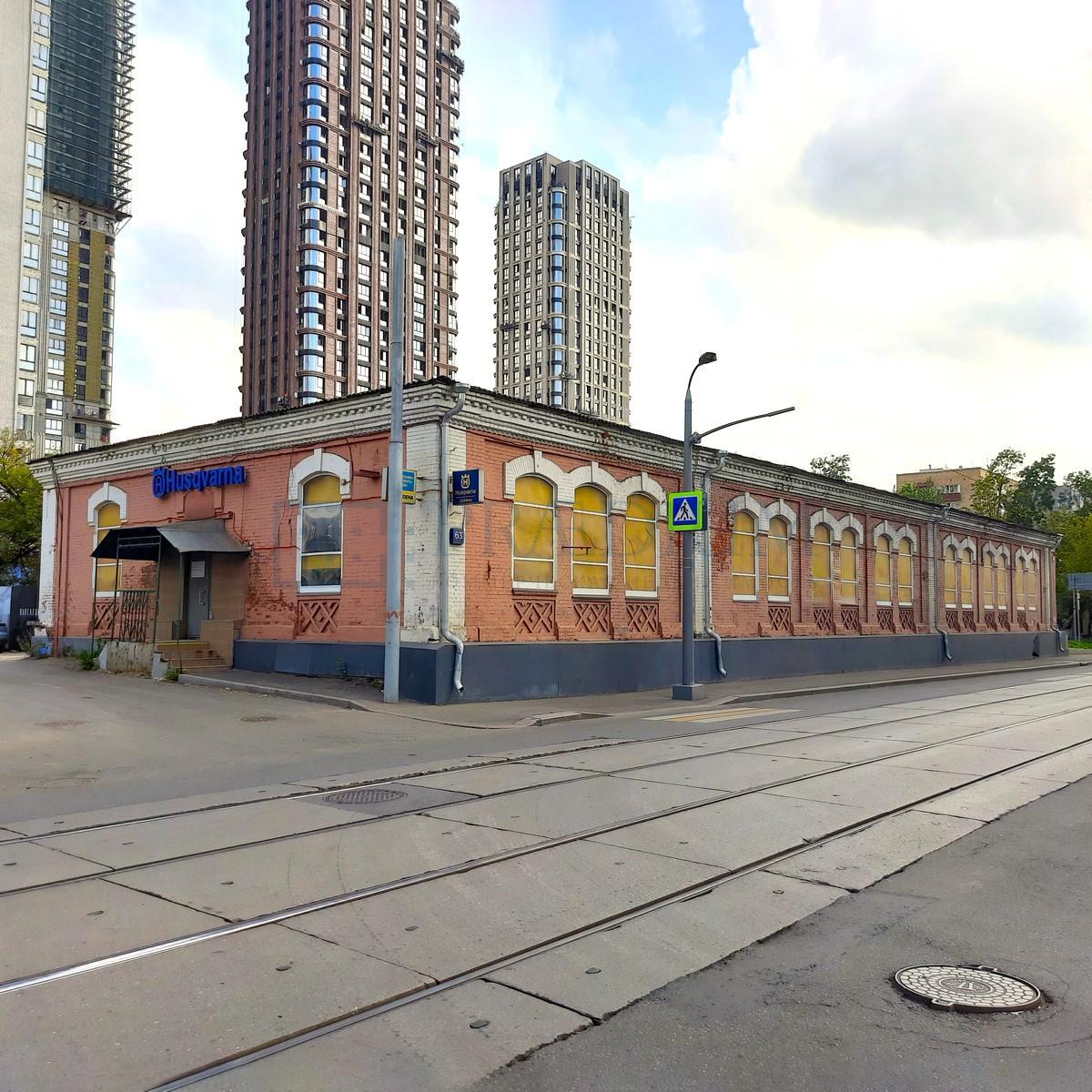 Продам торговое помещение в Москве, д 63 стр 8