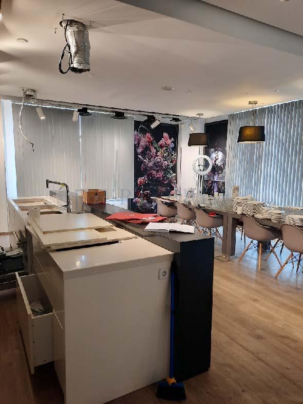 Сдается торговое помещение в Москве, д 83