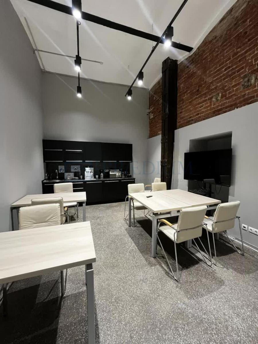 Продам офис в Москве, д 3 к 1 стр 3