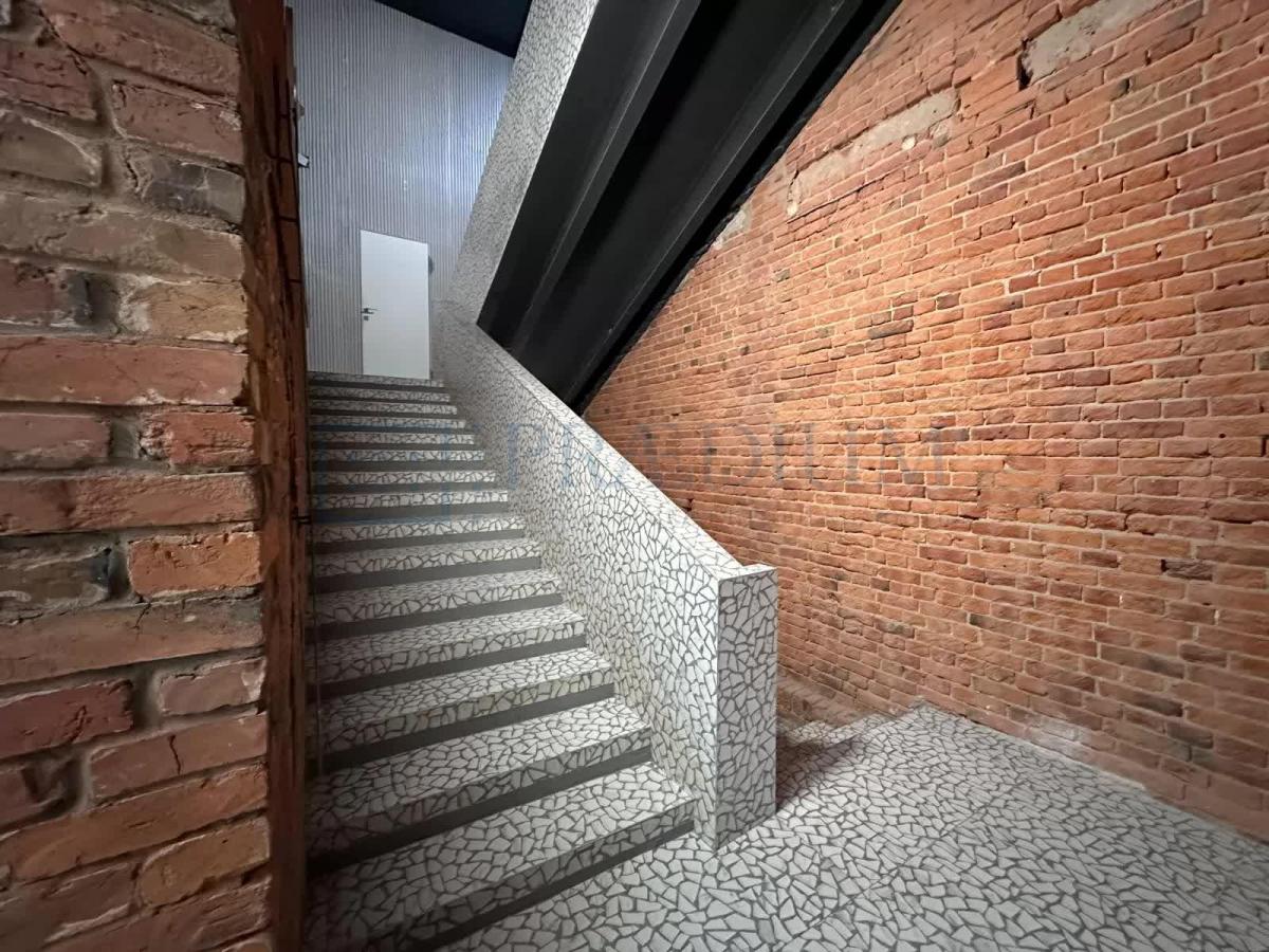 Продам офис в Москве, д 3 к 1 стр 3