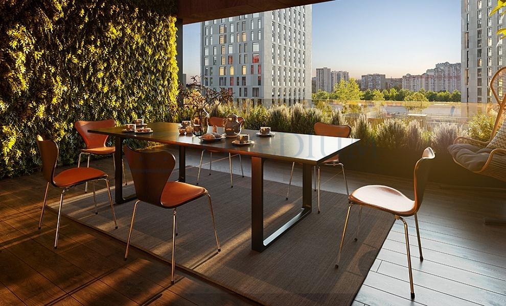 Продам торговое помещение в Москве, д 14