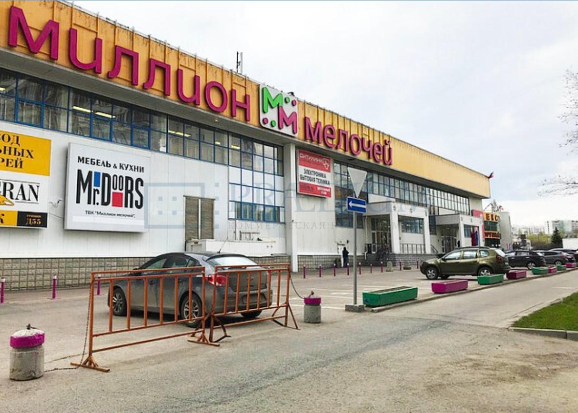 Продам торговое помещение в Москве, д 26