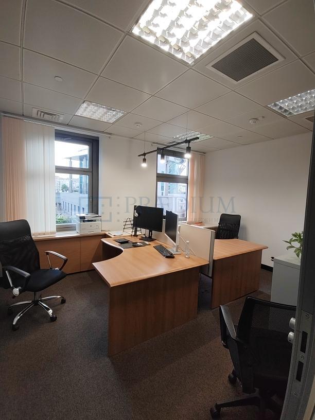 Сдается офис в Москве, д 52 стр 4