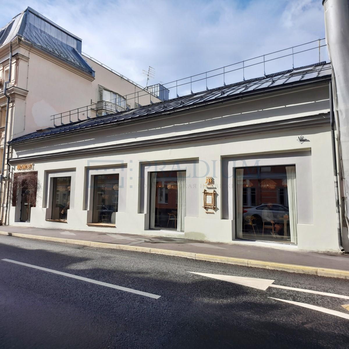 Продам торговое помещение в Москве, д 1