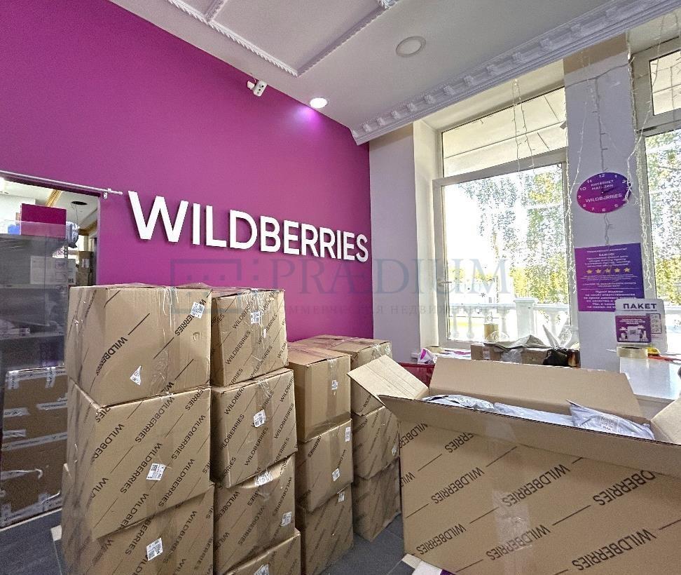 Продам торговое помещение в Москве, д 4А стр 1