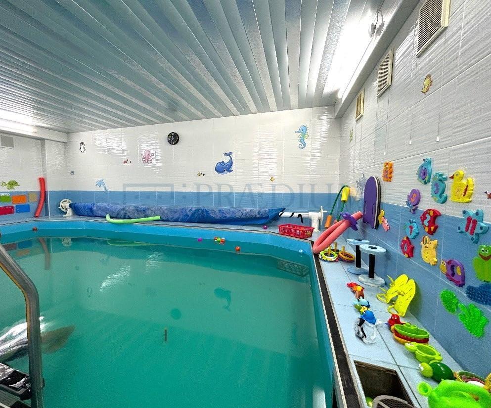 Продам торговое помещение в Москве, д 4А стр 1