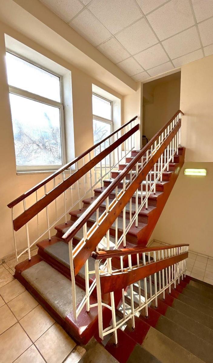 Продам торговое помещение в Москве, д 4А стр 1