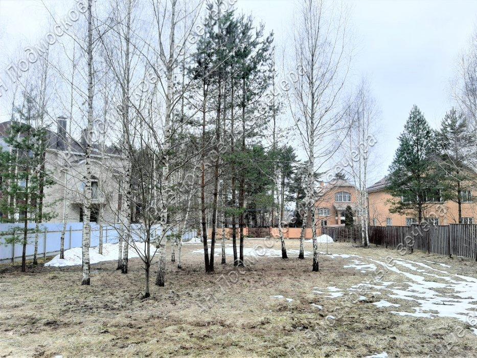 Продам участок в Истринском районе в Дедовск