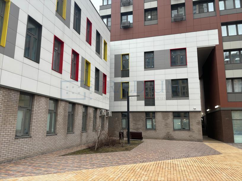 Продам торговое помещение в Москве, д 4 стр 15