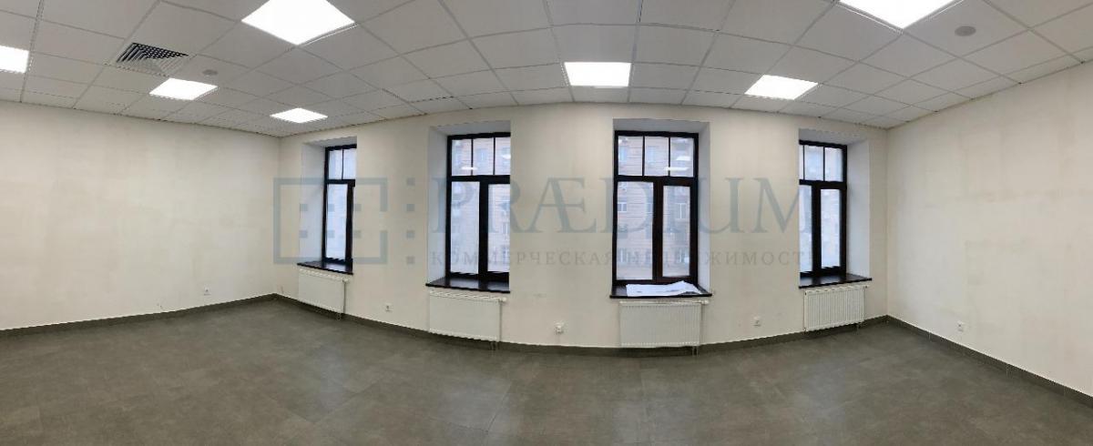 Сдается офис в Москве, д 8