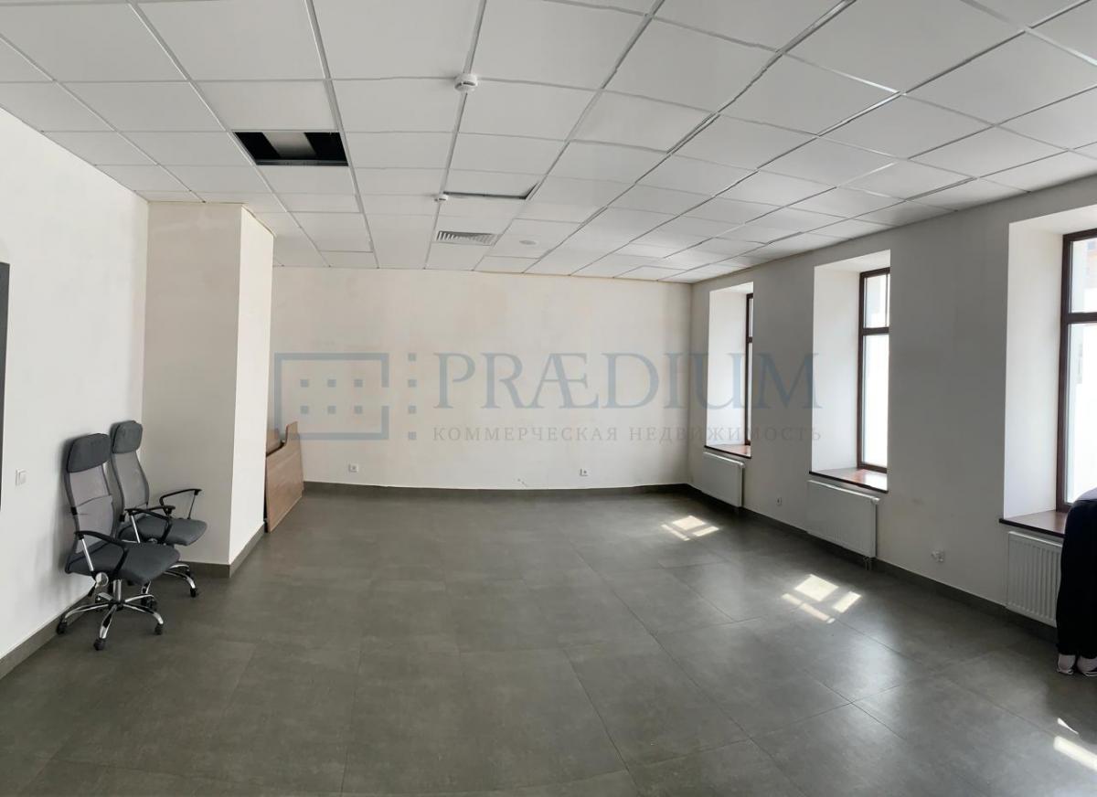 Сдается офис в Москве, д 8