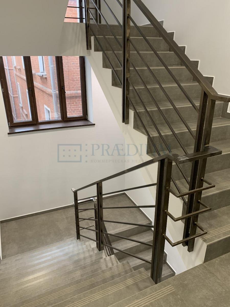 Сдается офис в Москве, д 8