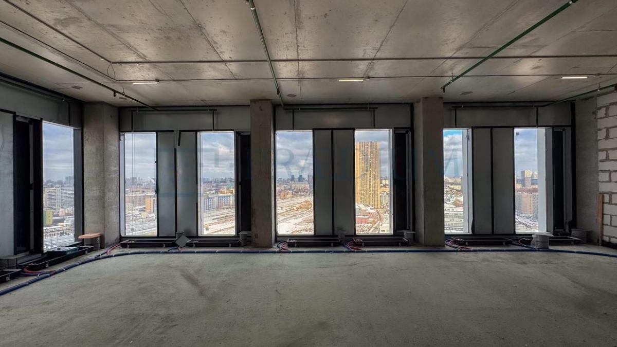 Продам торговое помещение в Москве, д 3