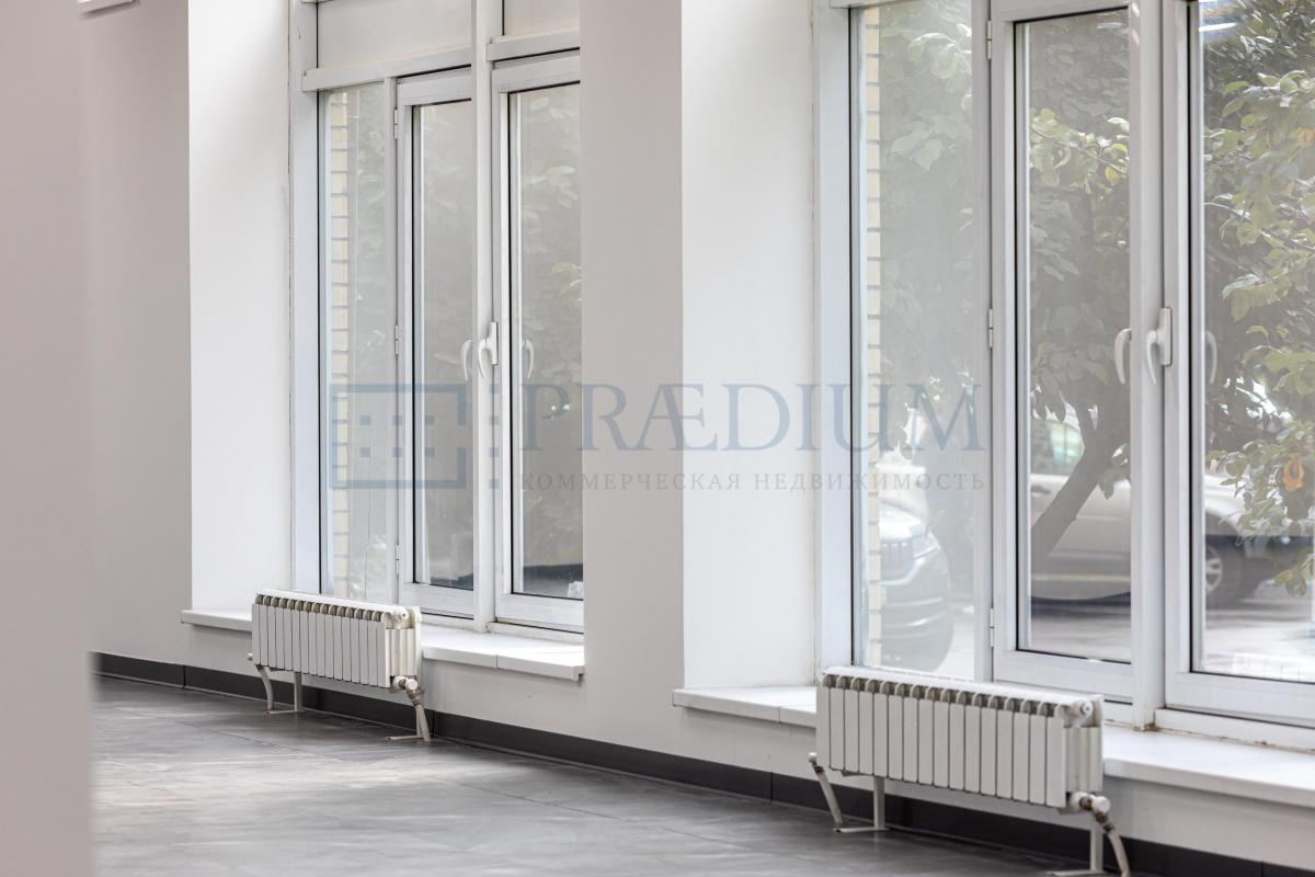 Сдается торговое помещение в Москве, д 9