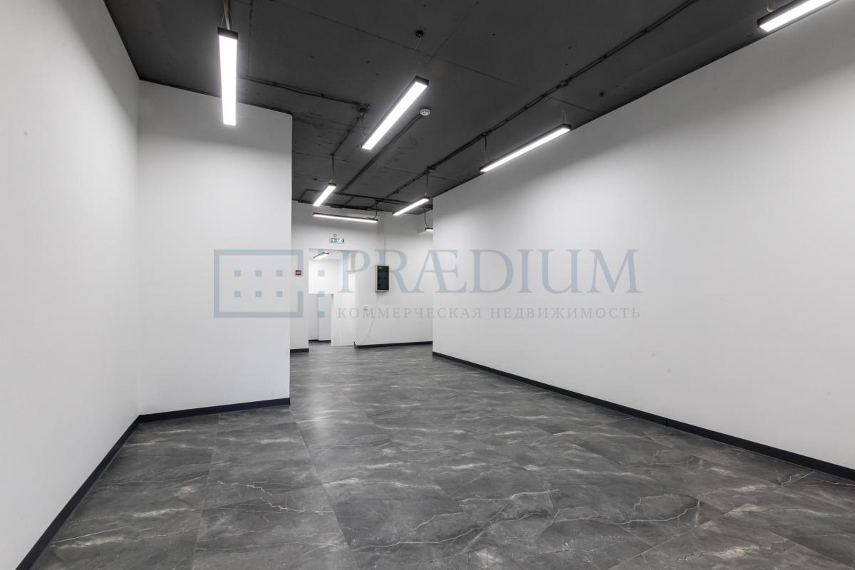 Сдается торговое помещение в Москве, д 9