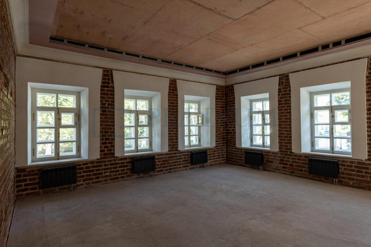 Сдается торговое помещение в Москве, д 22