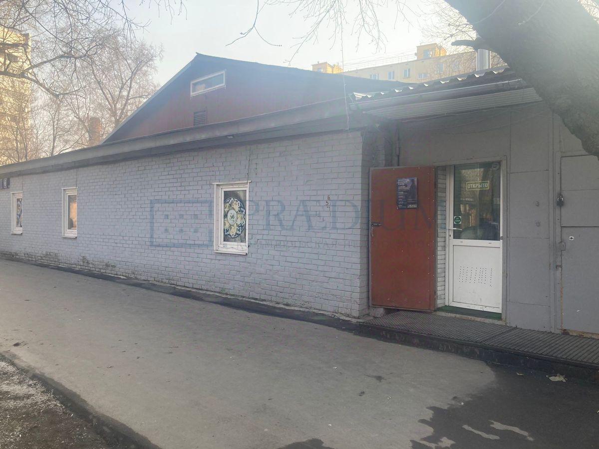 Продам торговое помещение в Москве, д 6