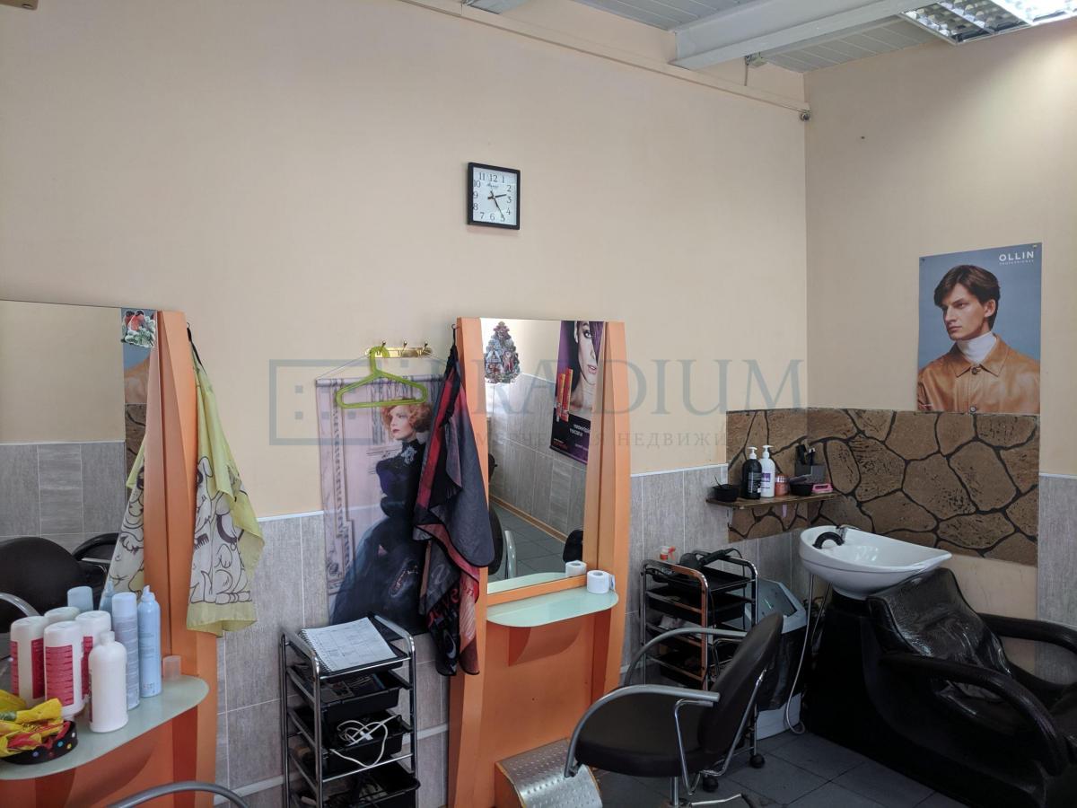 Продам торговое помещение в Москве, д 17 стр 90