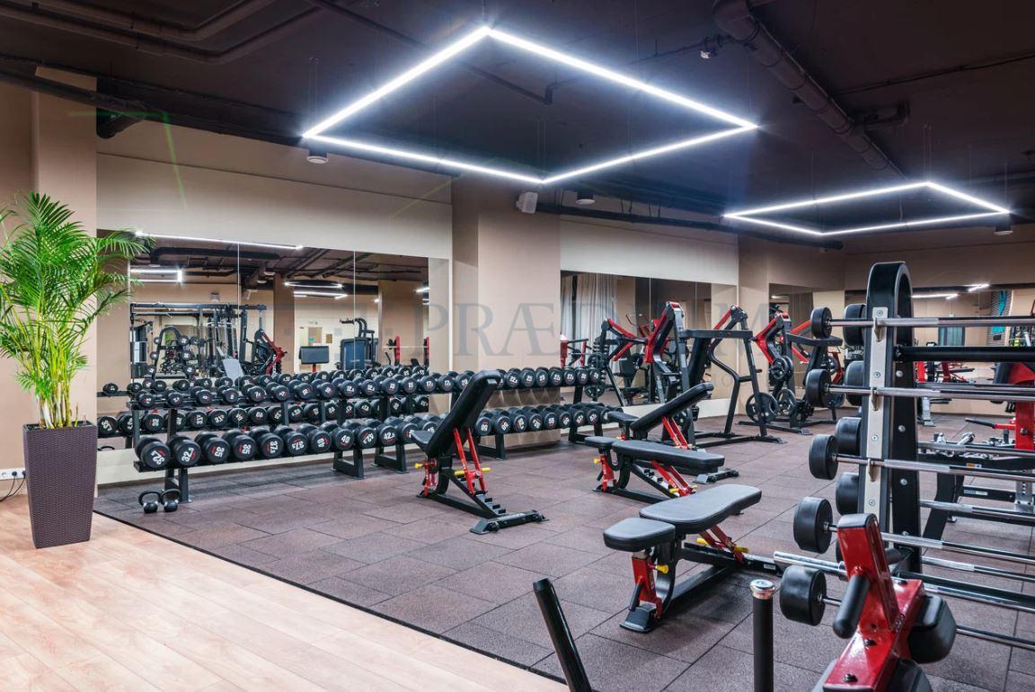 Продам торговое помещение в Москве, д 3